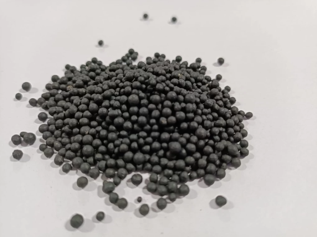 20230929161056-full-1695984054280black-granules.webp